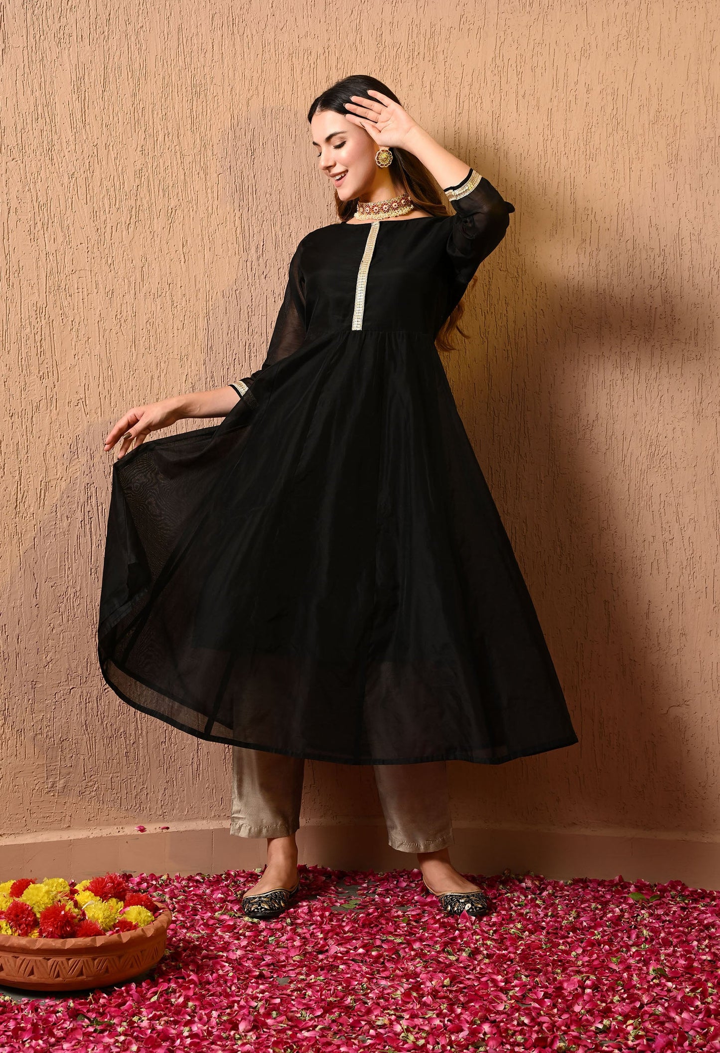 Black Chanderi Kurta Pant Dupatta Set