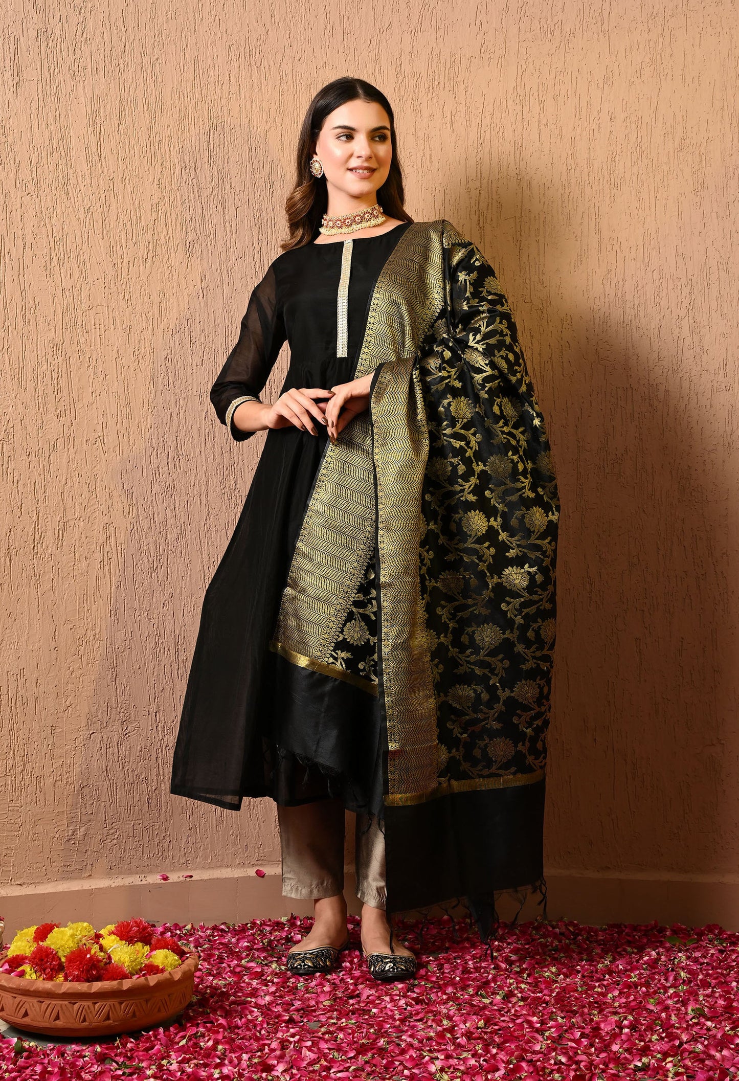 Black Chanderi Kurta Pant Dupatta Set
