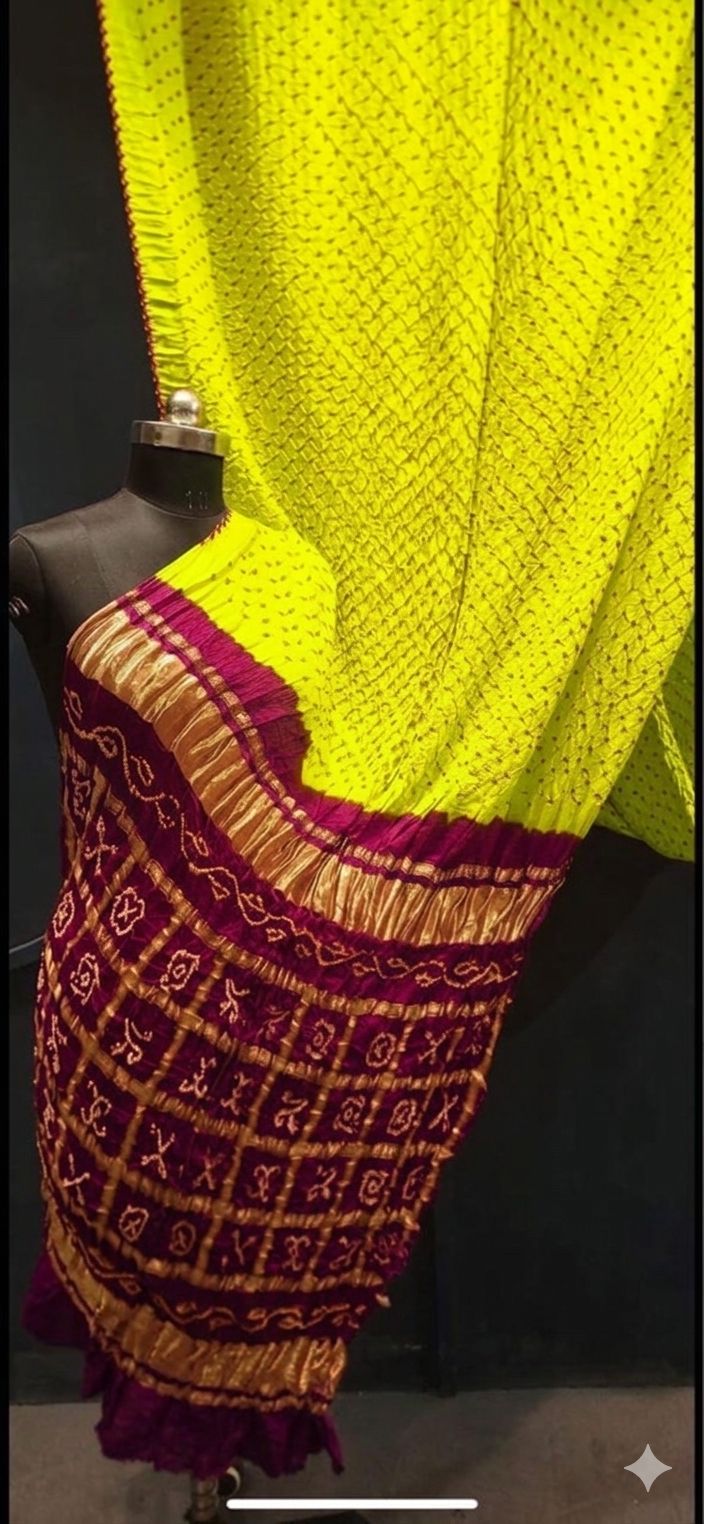 Traditional Florescent Green with Deep Red, A JaipurHutz Pure Gajji Silk Saree