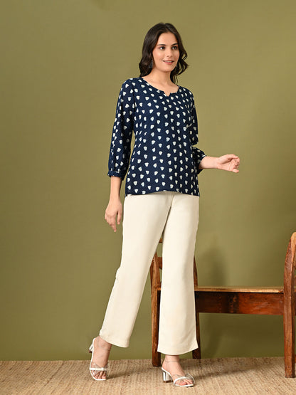 Blooming Heart Pocket Top