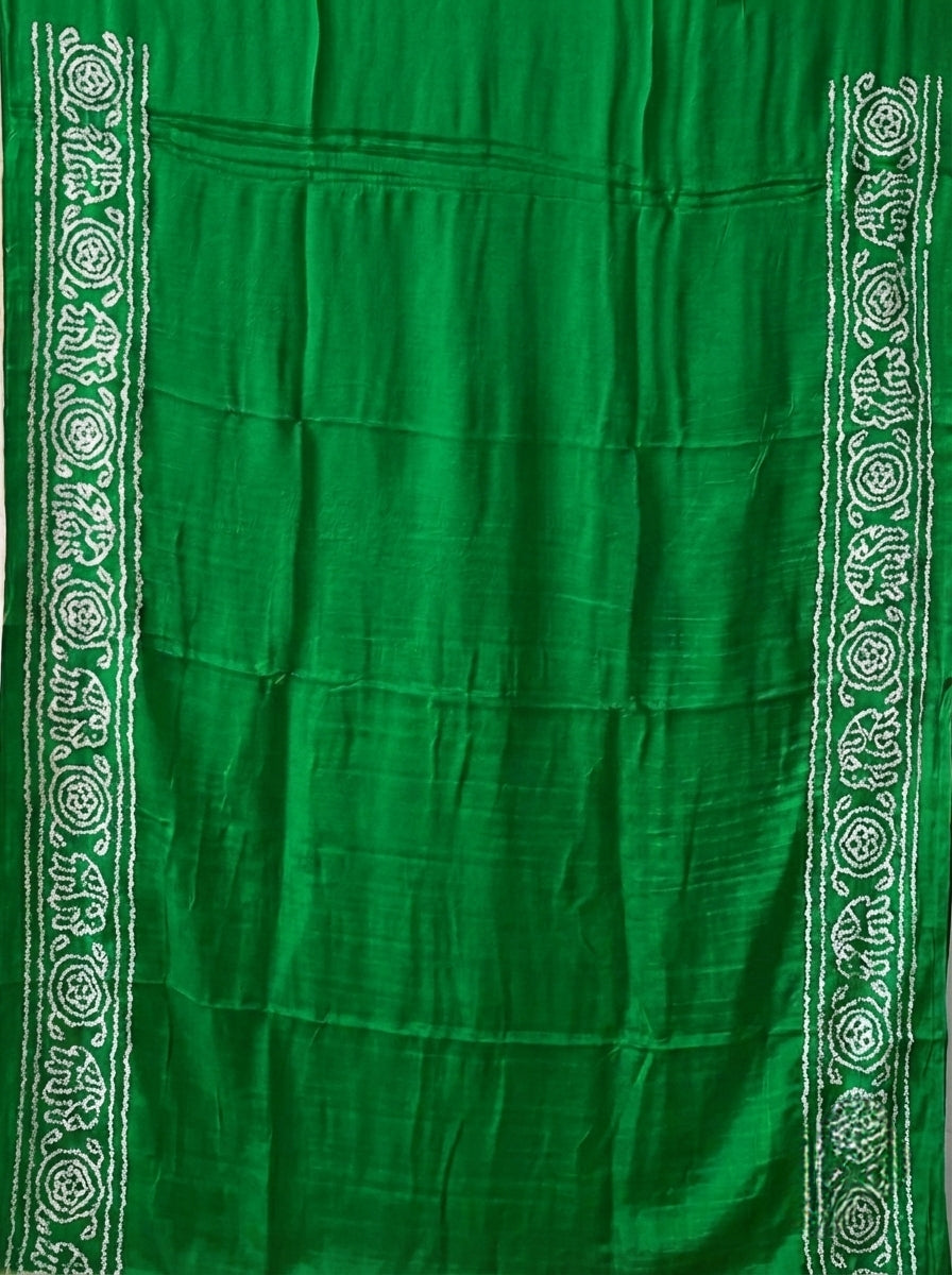 Exquisite Multi-Hued Pure Gajji Silk Bandhani Saree in Rani Pink and Green